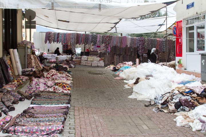 Vi er på marked i Aydin