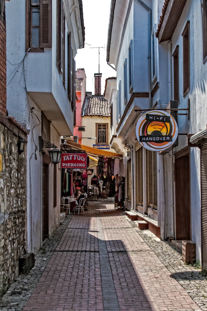 Trange smug inne i Kusadasi