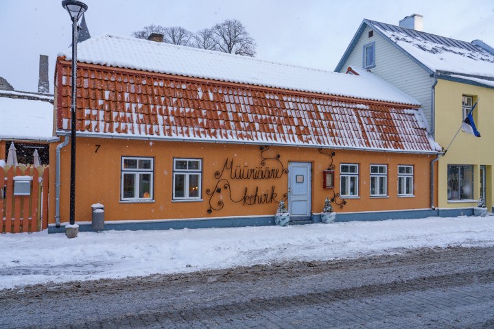 Müüriääre café